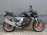 KAWASAKI Z1000
