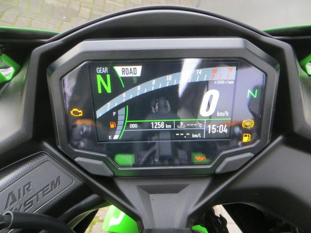 kawasaki - ninja-zx-4rr