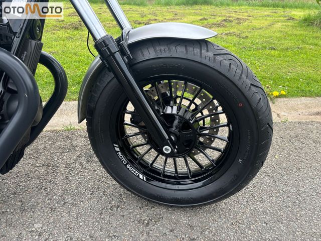 moto-guzzi - v-9-bobber