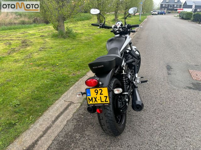moto-guzzi - v-9-bobber