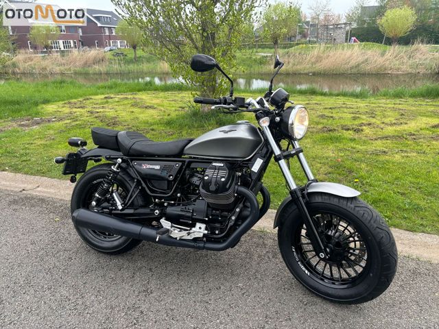 moto-guzzi - v-9-bobber