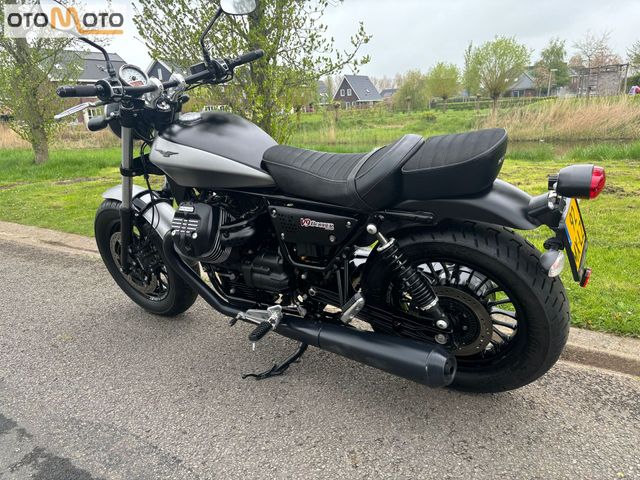 moto-guzzi - v-9-bobber