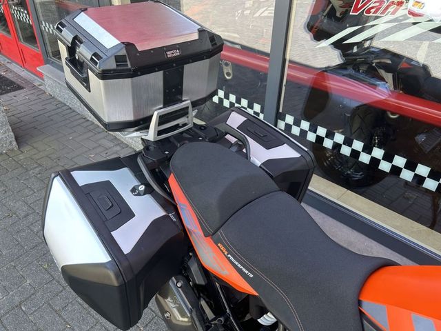 ktm - 1290-super-adventure-s