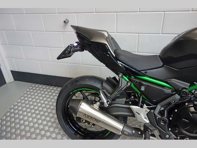 kawasaki - z650-performance
