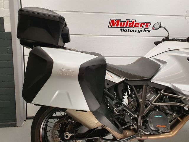 ktm - 1290-super-adventure-t