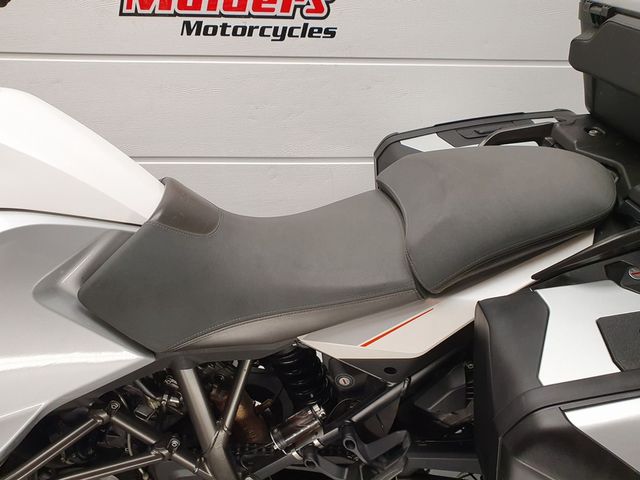 ktm - 1290-super-adventure-t