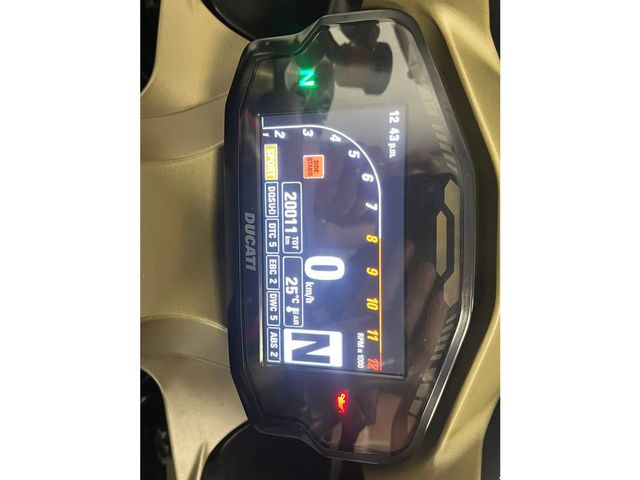 ducati - 1299-panigale-s