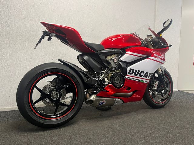 ducati - 1299-panigale-s