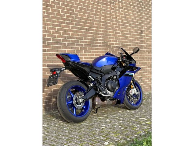 yamaha - yzf-r9