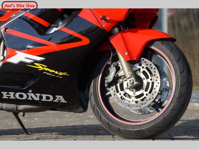 honda - cbr-600-fs--sport
