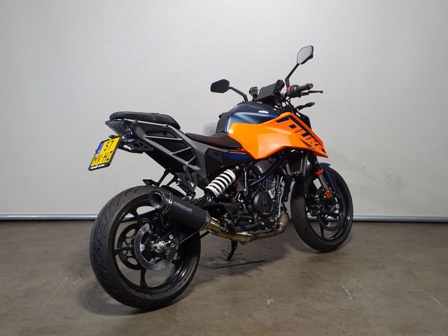 ktm - 125-duke