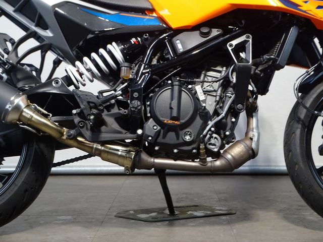ktm - 125-duke