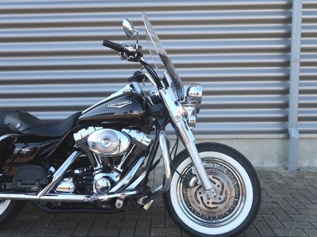 harley-davidson - road-king-classic-flhrc