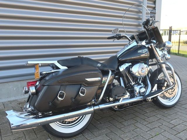 harley-davidson - road-king-classic-flhrc