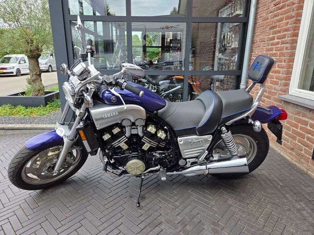 yamaha - vmx-1200-v-max