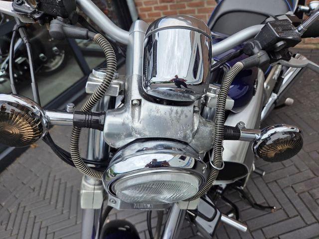 yamaha - vmx-1200-v-max
