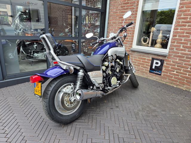 yamaha - vmx-1200-v-max