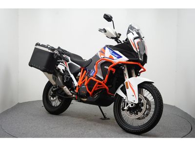 KTM 1290 SUPER ADVENTURE R – foto 2