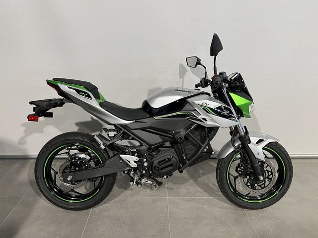 kawasaki - z-e-1