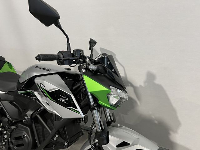 kawasaki - z-e-1