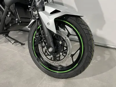 KAWASAKI Z E-1 – foto 4