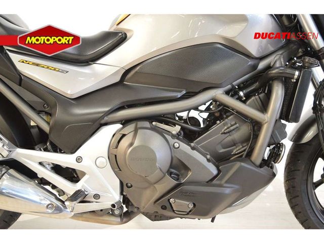 honda - nc-700-s-dct