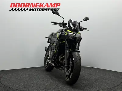 KAWASAKI Z650 – foto 4