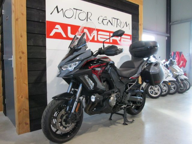 kawasaki - versys-1000-se-grand-tourer
