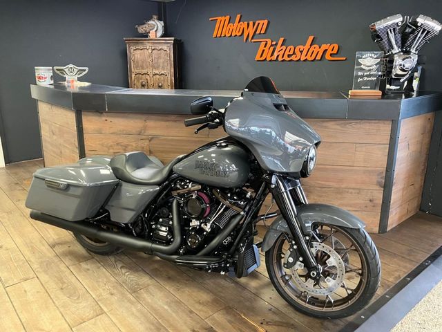 harley-davidson - street-glide-st-flhxst