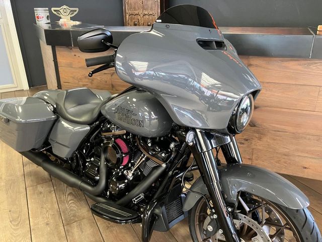 harley-davidson - street-glide-st-flhxst