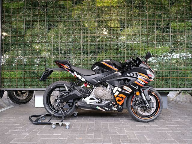 aprilia - rs-457