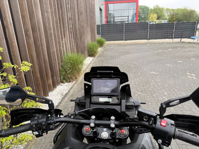 honda - crf-1100-l-africa-twin