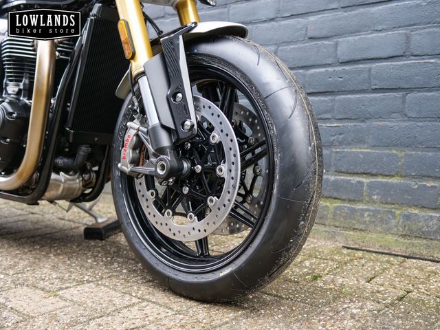 triumph - speed-twin-1200-rs