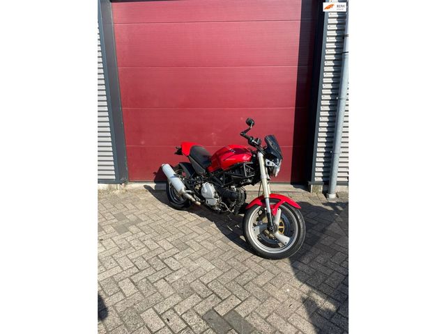 ducati - m-750