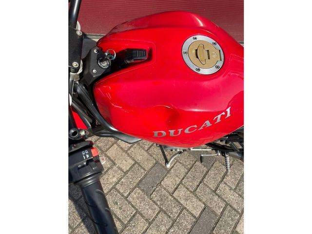 ducati - m-750