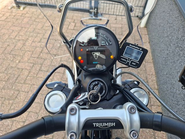 triumph - scrambler-1200-x