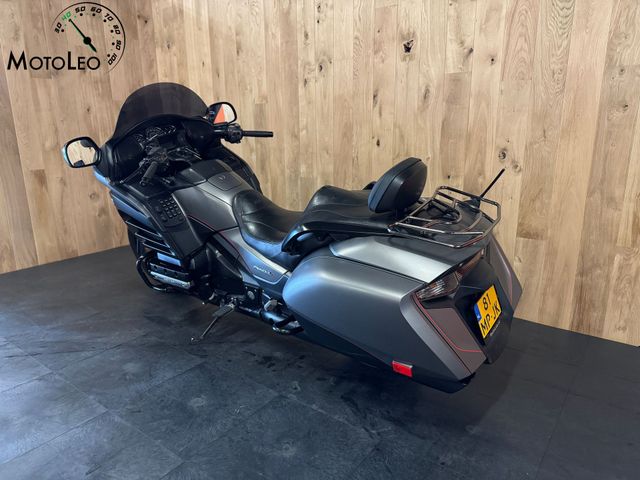 honda - gl-1800-goldwing