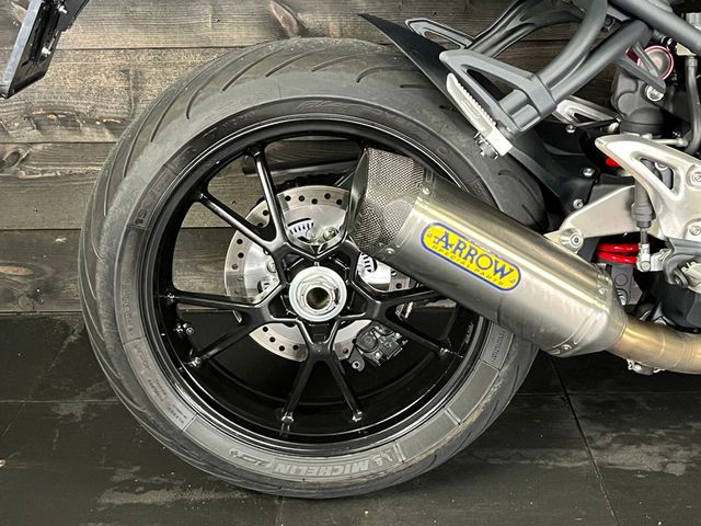 triumph - speed-triple-1050-abs