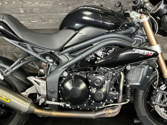 triumph - speed-triple-1050-abs