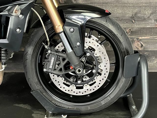 triumph - speed-triple-1050-abs