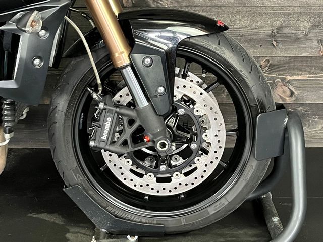 triumph - speed-triple-1050-abs