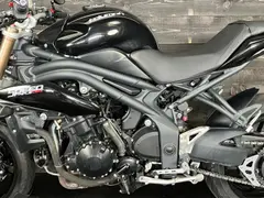 Triumph Speed Triple 1050 ABS 2013 occasion – foto 11 van 15