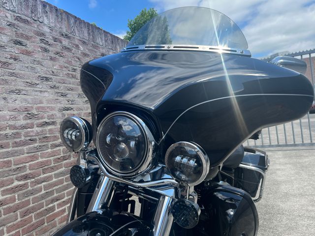 harley-davidson - electra-glide-ultra-classic-flhtcui