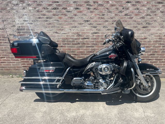 harley-davidson - electra-glide-ultra-classic-flhtcui