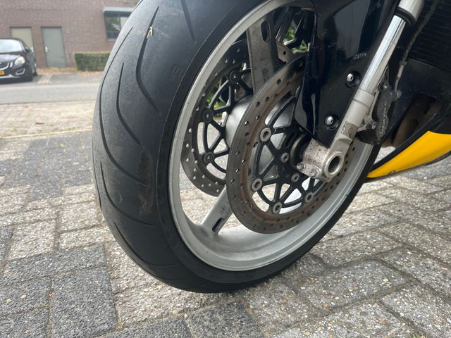 suzuki - gsx-r-600