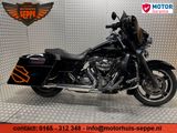 HARLEY-DAVIDSON STREET GLIDE FLHX