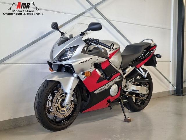 honda - cbr-600-f