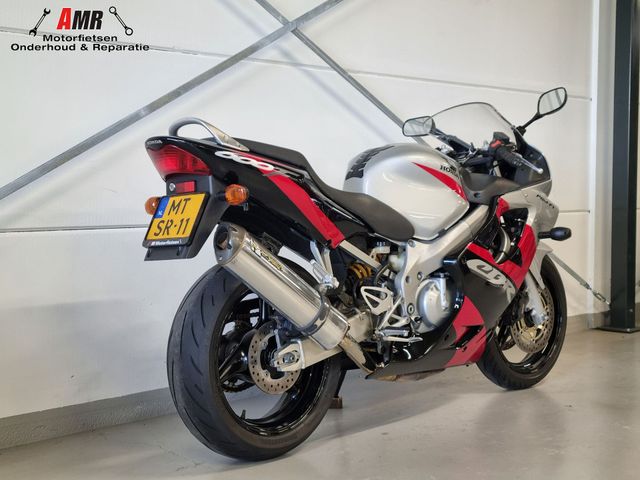 honda - cbr-600-f