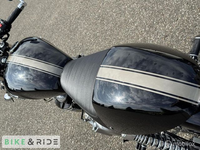 triumph - thruxton-900