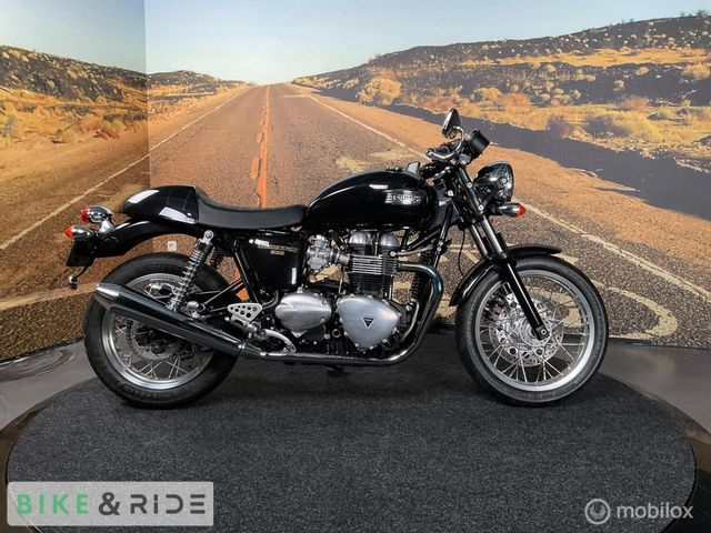triumph - thruxton-900